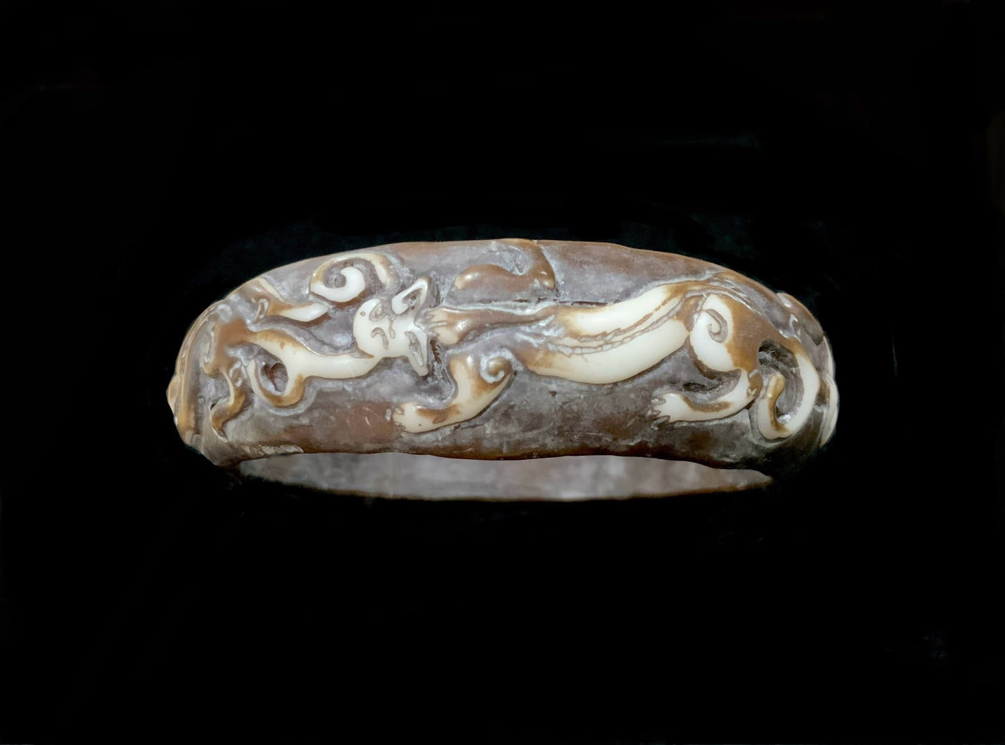 Oriental Chinese Dragon Hand Carved Bangle Bracelet 20.5cm